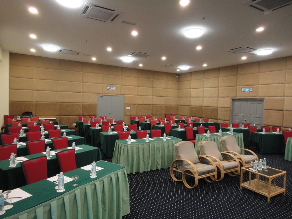 The Pavilion Hotel SDK Exterior foto